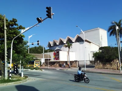 Teatro Amira de la Rosa - Photo 3
