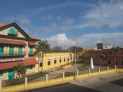 Aduana - Photo 2