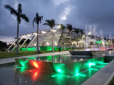 Plaza de la Paz - Photo 2