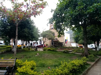 Pinchote - Photo 3