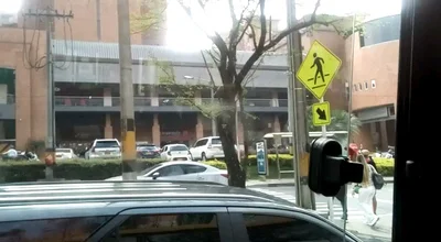 Mall La Frontera - Photo 2