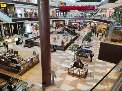 Centro Comercial Fontanar - Photo 2