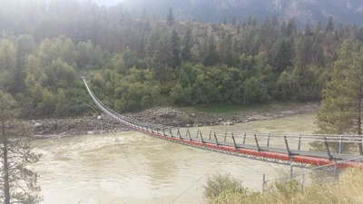 Lytton - Photo 3