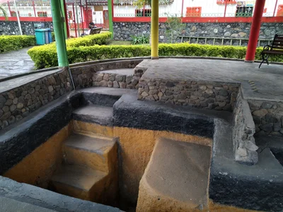 Obando - Photo 2