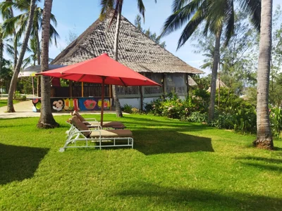Bongandanga - Photo 4