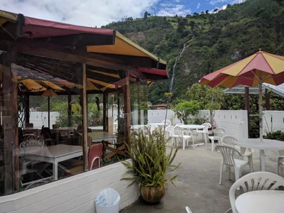 Hostal Plantas y Blanca - Photo 3