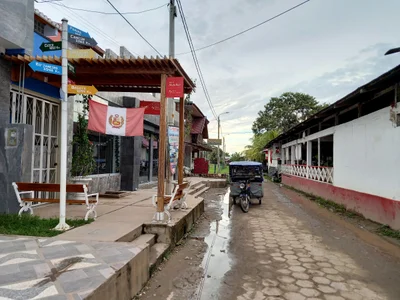 Yavari - Photo 2