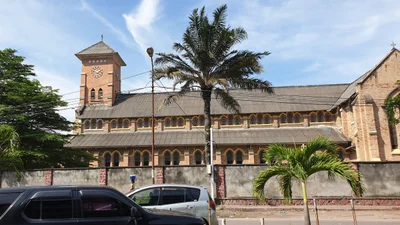 Sainte Anne - Photo 3