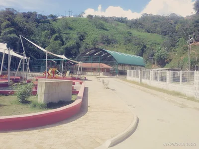 Palanda - Photo 4