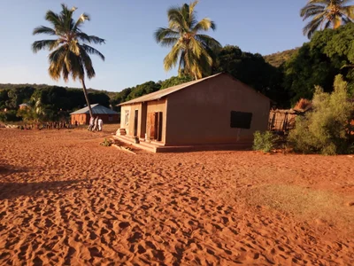 Mpanda - Photo 4