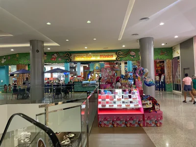 LIV Mall - Photo 5
