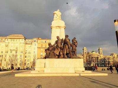Budapest - Photo 2