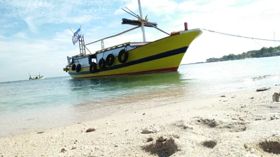 Gili Ketapang - Photo 3