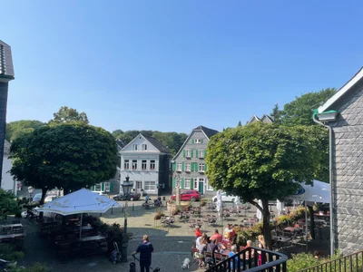 Solingen - Photo 2