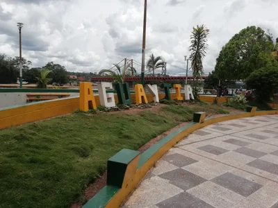 Padre Abad - Photo 3
