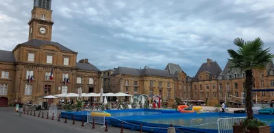 Charleville-Mézières - Photo 2