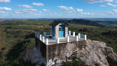 Pico dos Pireneus - Photo 2