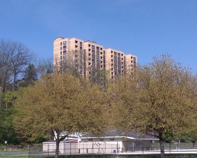 Allentown - Photo 4