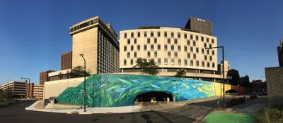Akron - Photo 3