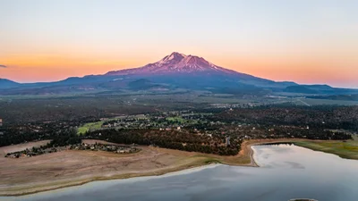 Mount Shasta - Photo 3