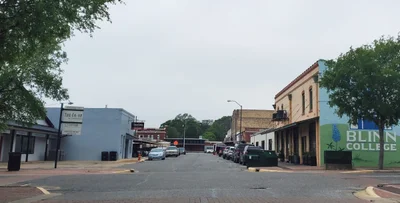 Brenham - Photo 5