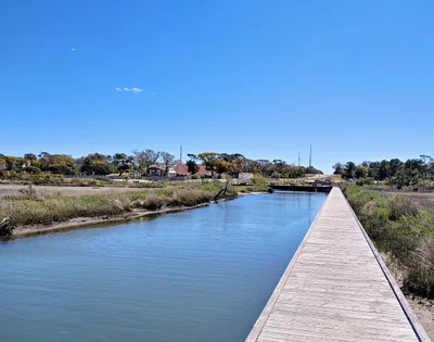 Emerald Isle - Photo 3