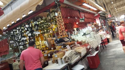 Mercado Municipal - Photo 3