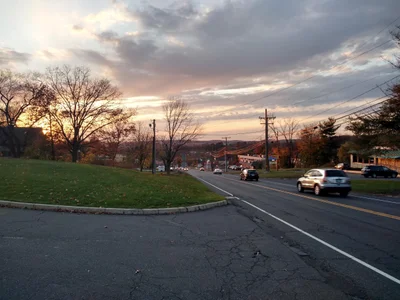 Danbury - Photo 3
