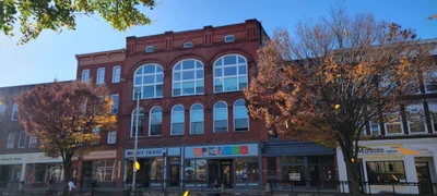 Danbury - Photo 4
