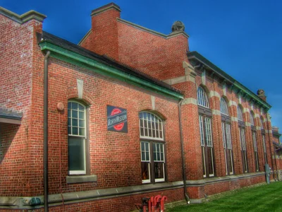 Racine - Photo 3