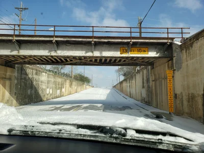 Conroe - Photo 3