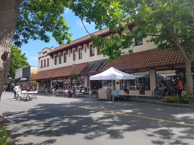 Edmonds - Photo 2