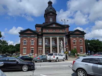 Newnan - Photo 2