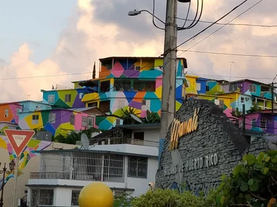 Manatí - Photo 3