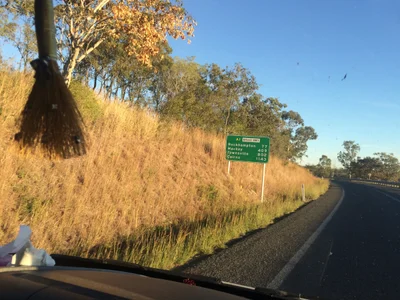 Mount Larcom - Photo 3