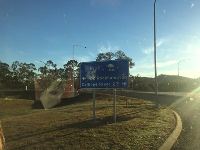 Mount Larcom - Photo 4