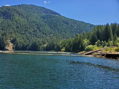 Sechelt - Photo 2