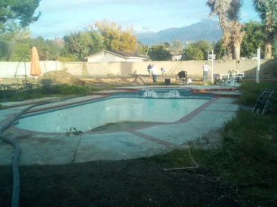Azusa - Photo 2