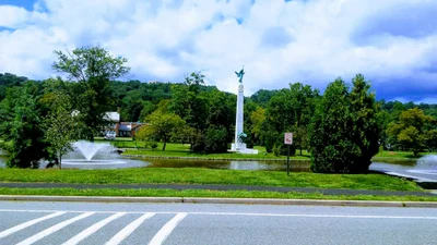Montclair - Photo 4