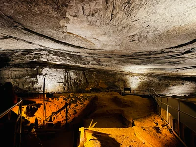 Mammoth Cave - Photo 2