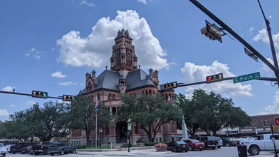 Waxahachie - Photo 3