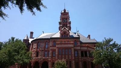 Waxahachie - Photo 4
