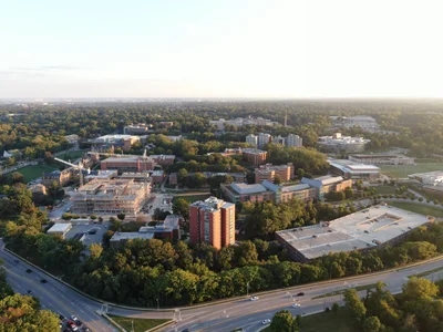 Towson - Photo 2