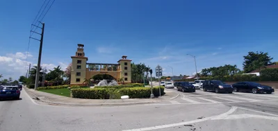Hialeah - Photo 3