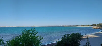 Rockingham - Photo 2
