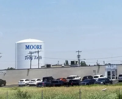 Moore - Photo 5