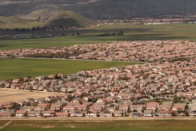 Hemet - Photo 3