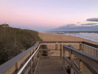 Beachwood - Photo 3