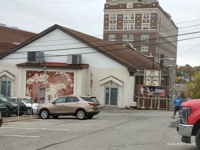 Greensburg - Photo 3