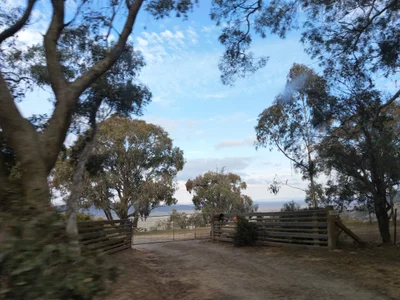 Gundaroo - Photo 2